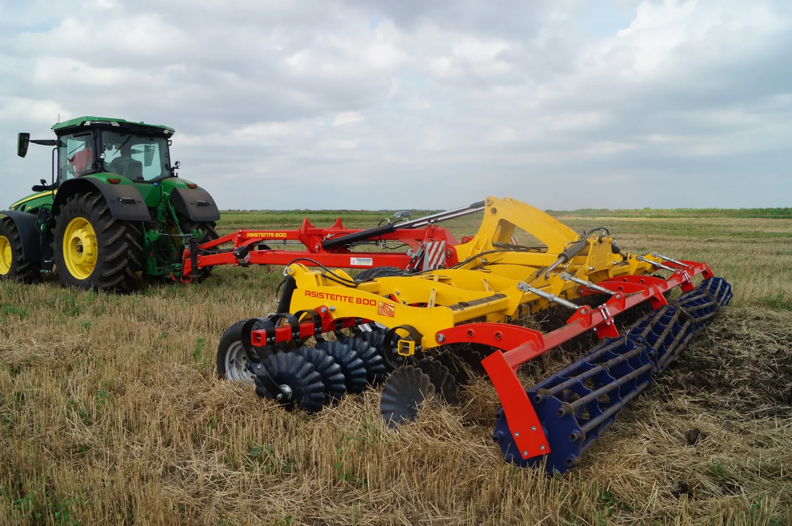 Asistente PRO — High-speed disc harrow — Elastic Arm