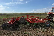 SuperTILLER side view